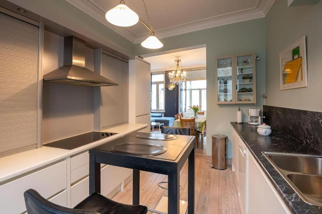 Spacious 7-bed House In Holiday home *